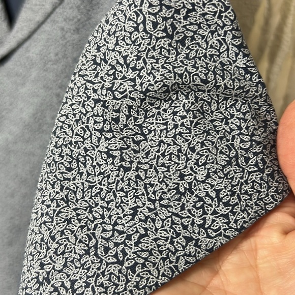 Johnnie-O Navy Print Short Sleeve Rowan Shirt Size Large - Picture 3 of 8